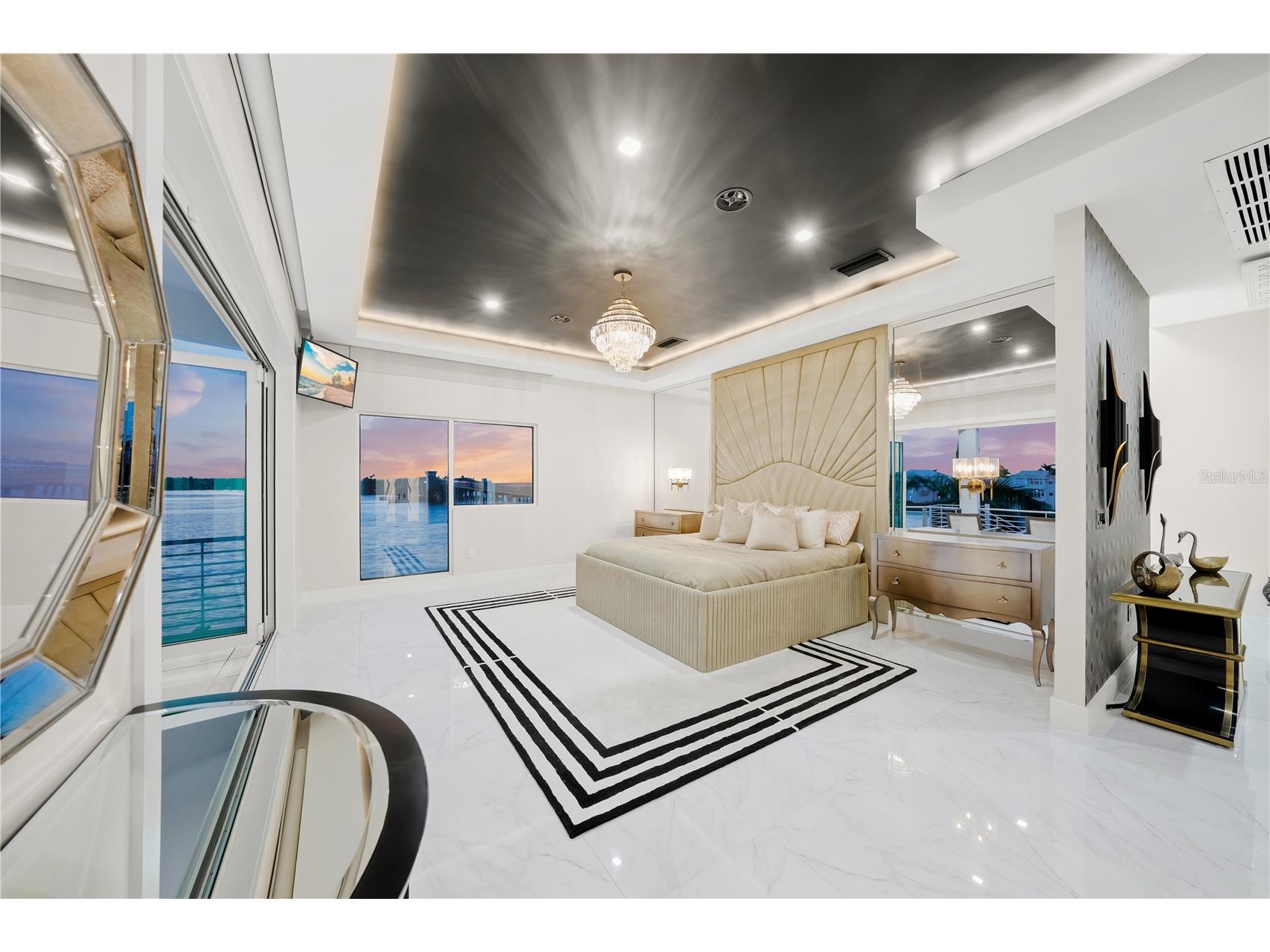 1400 Siesta Drive Sarasota FL 34239 A4678496 image26