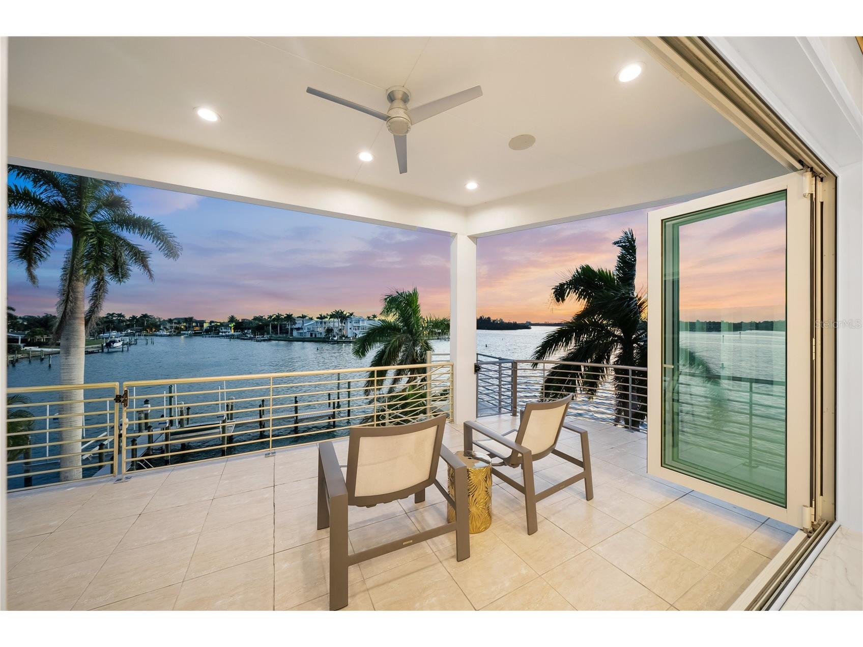 1400 Siesta Drive Sarasota FL 34239 A4678496 image28