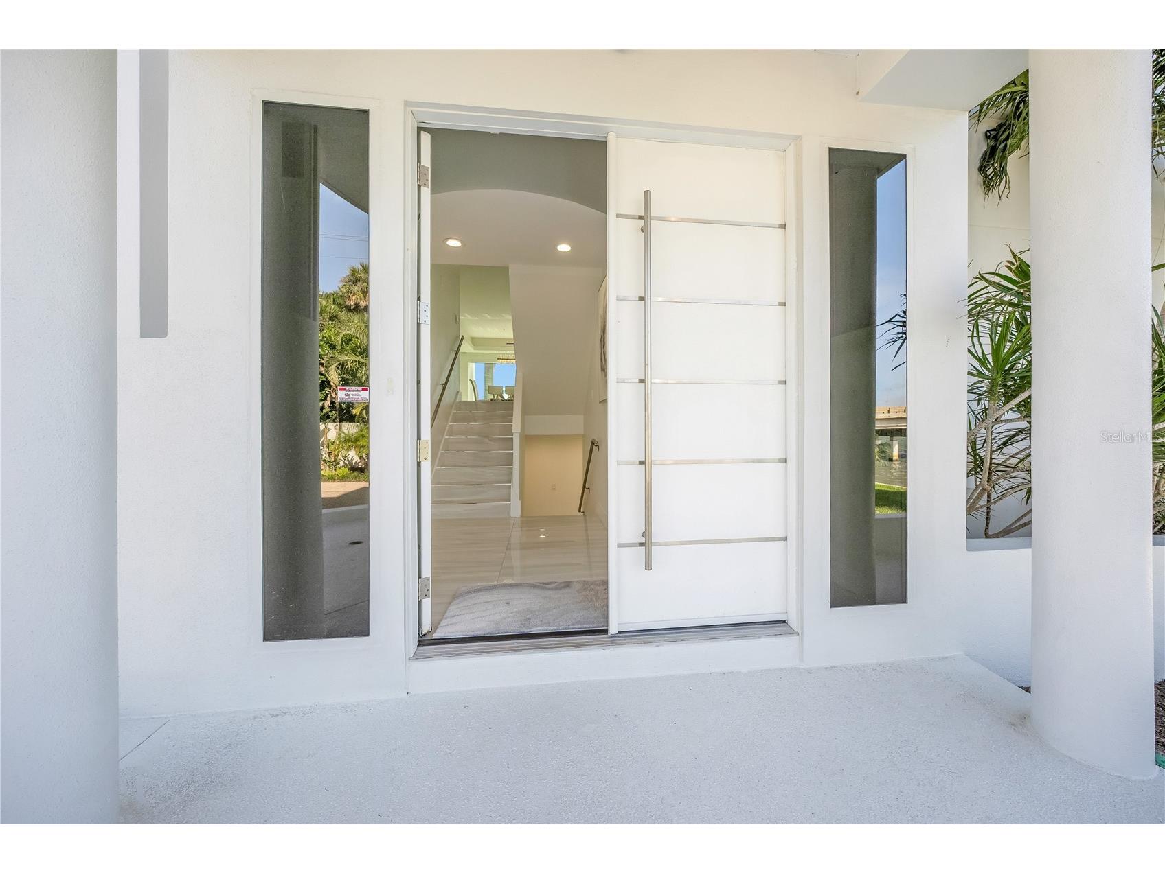 1400 Siesta Drive Sarasota FL 34239 A4678496 image4