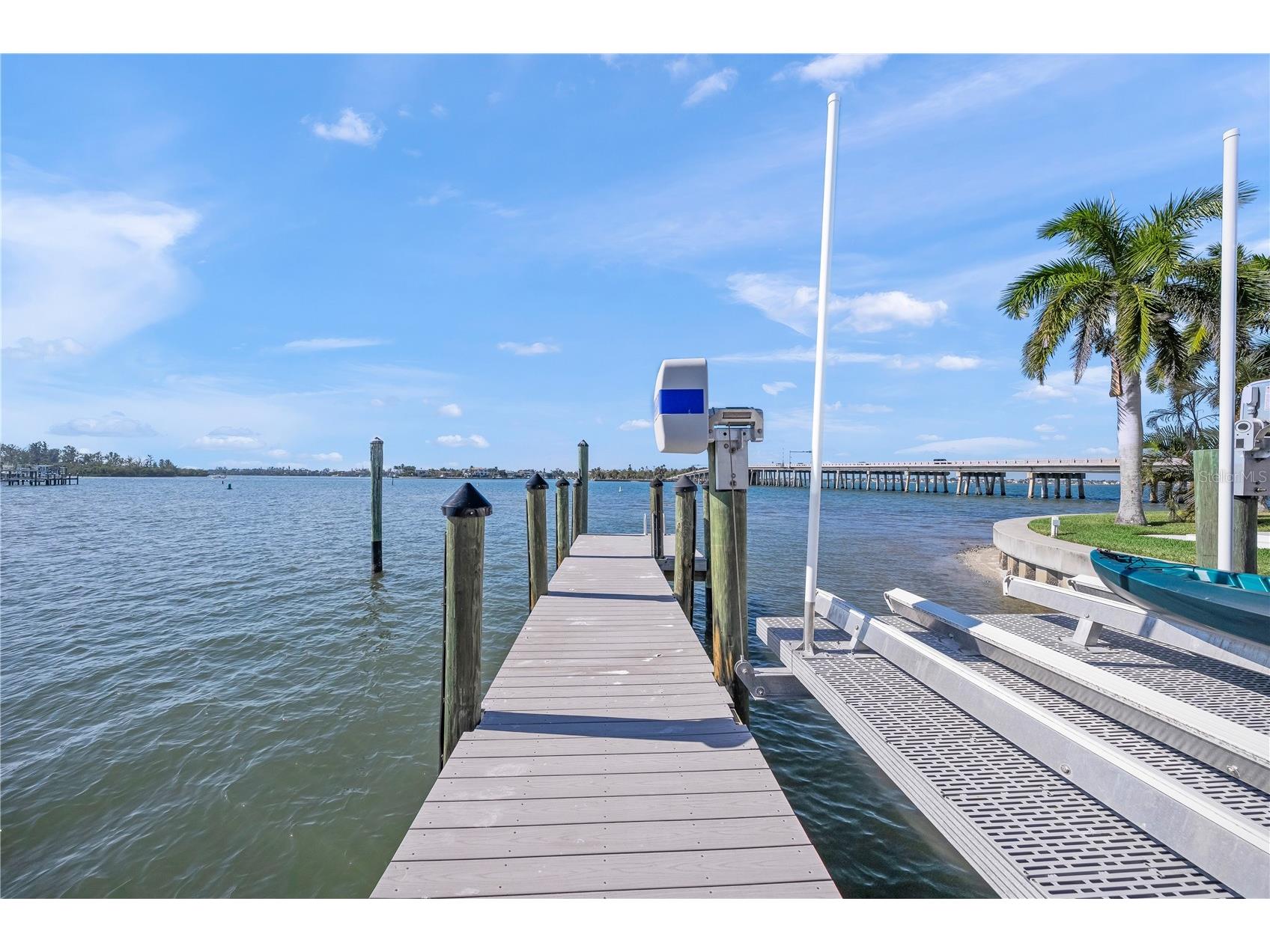 1400 Siesta Drive Sarasota FL 34239 A4678496 image52