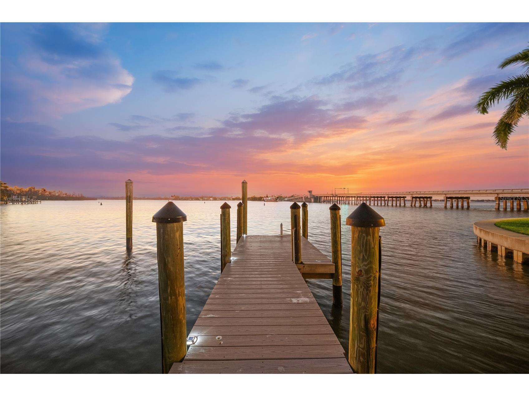 1400 Siesta Drive Sarasota FL 34239 A4678496 image53