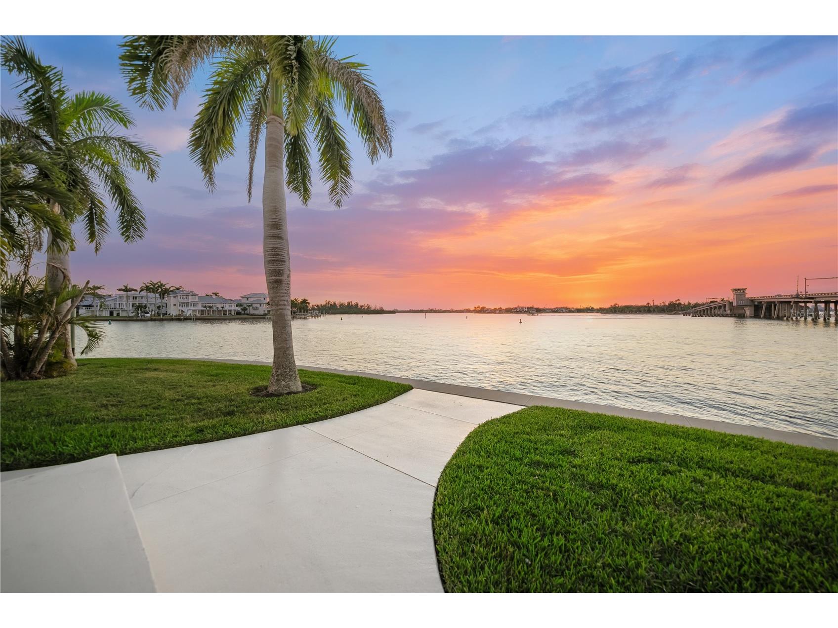 1400 Siesta Drive Sarasota FL 34239 A4678496 image56