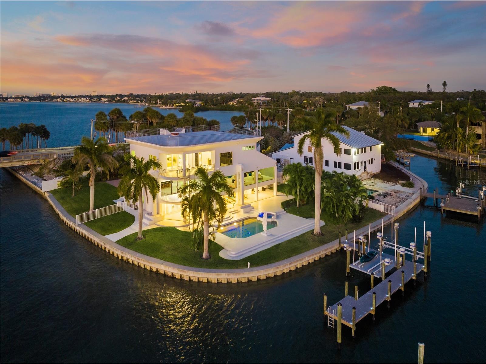 1400 Siesta Drive Sarasota FL 34239 A4678496 image58