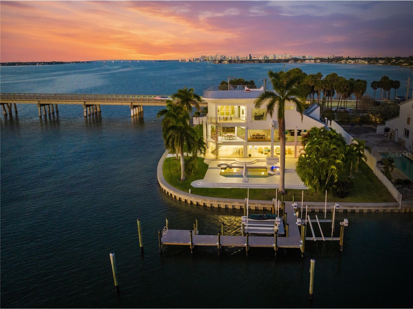 1400 Siesta Drive Sarasota FL 34239 A4678496 image60