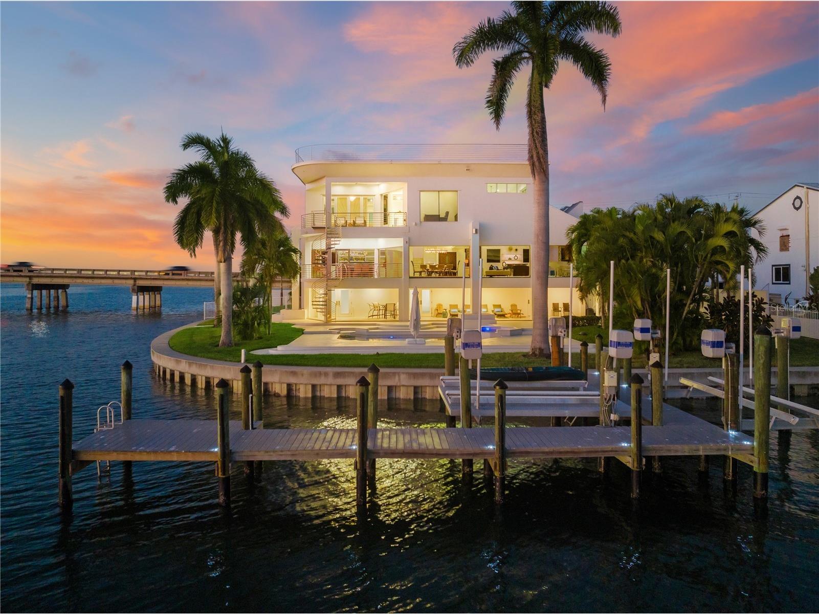 1400 Siesta Drive Sarasota FL 34239 A4678496 image61