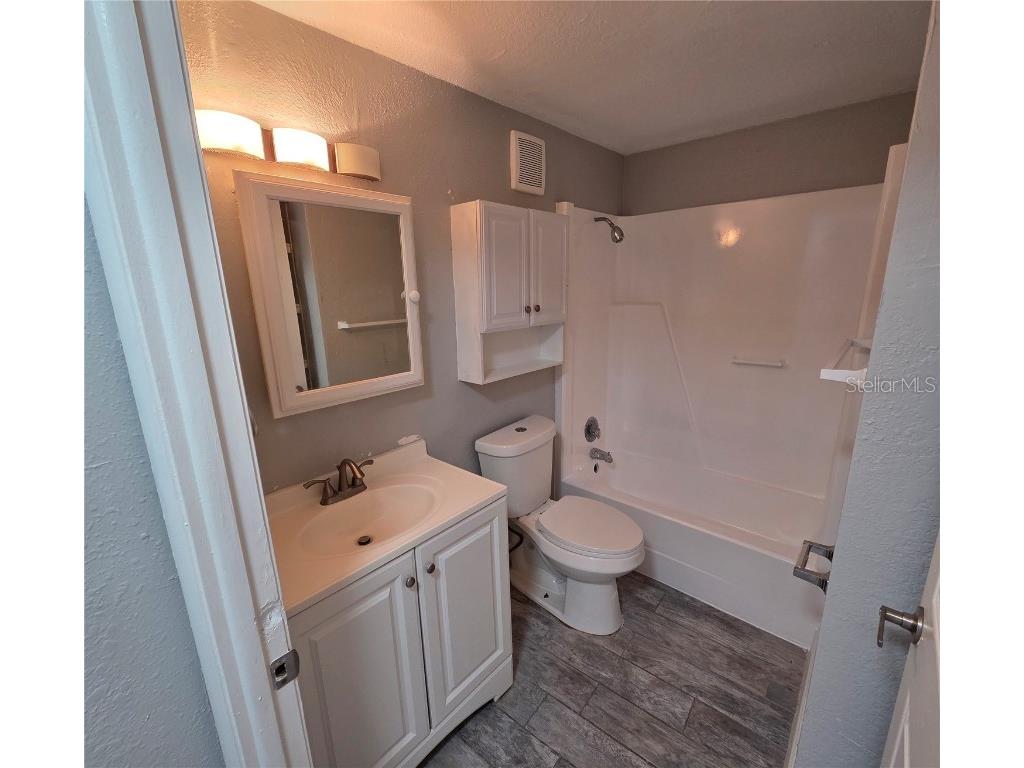 1400 Strawberry Place #13 Plant City FL 33563 TB8455543 image8