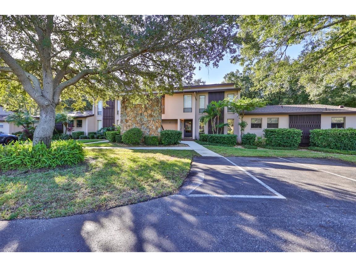 1400 Tarpon Woods Boulevard #E2 Palm Harbor FL 34685 T3481561 image1