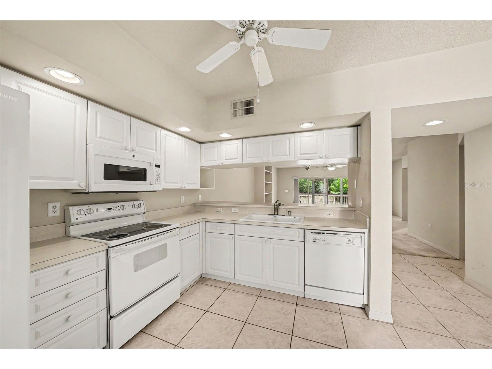 1400 Water View Drive W #102 Largo FL 33771 TB8517883 image15