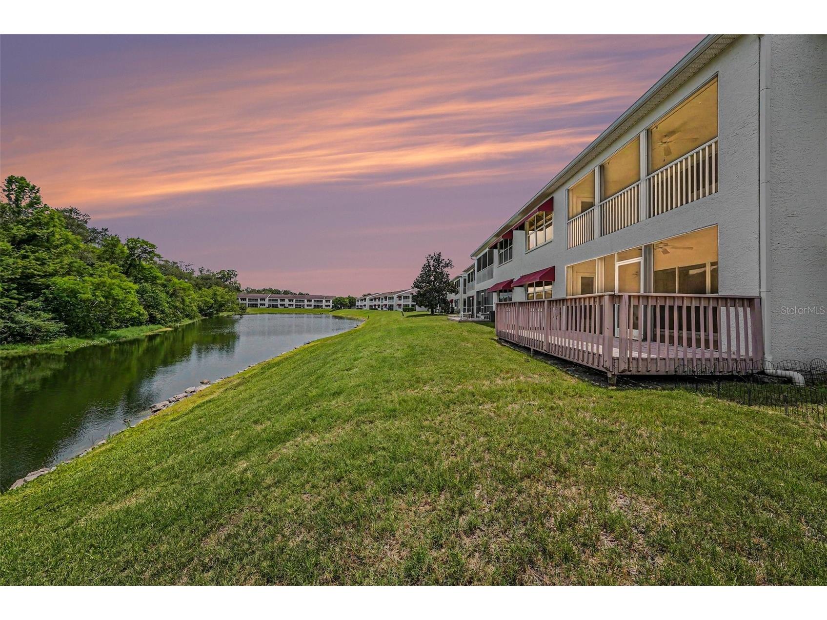 1400 Water View Drive W #102 Largo FL 33771 TB8517883 image3
