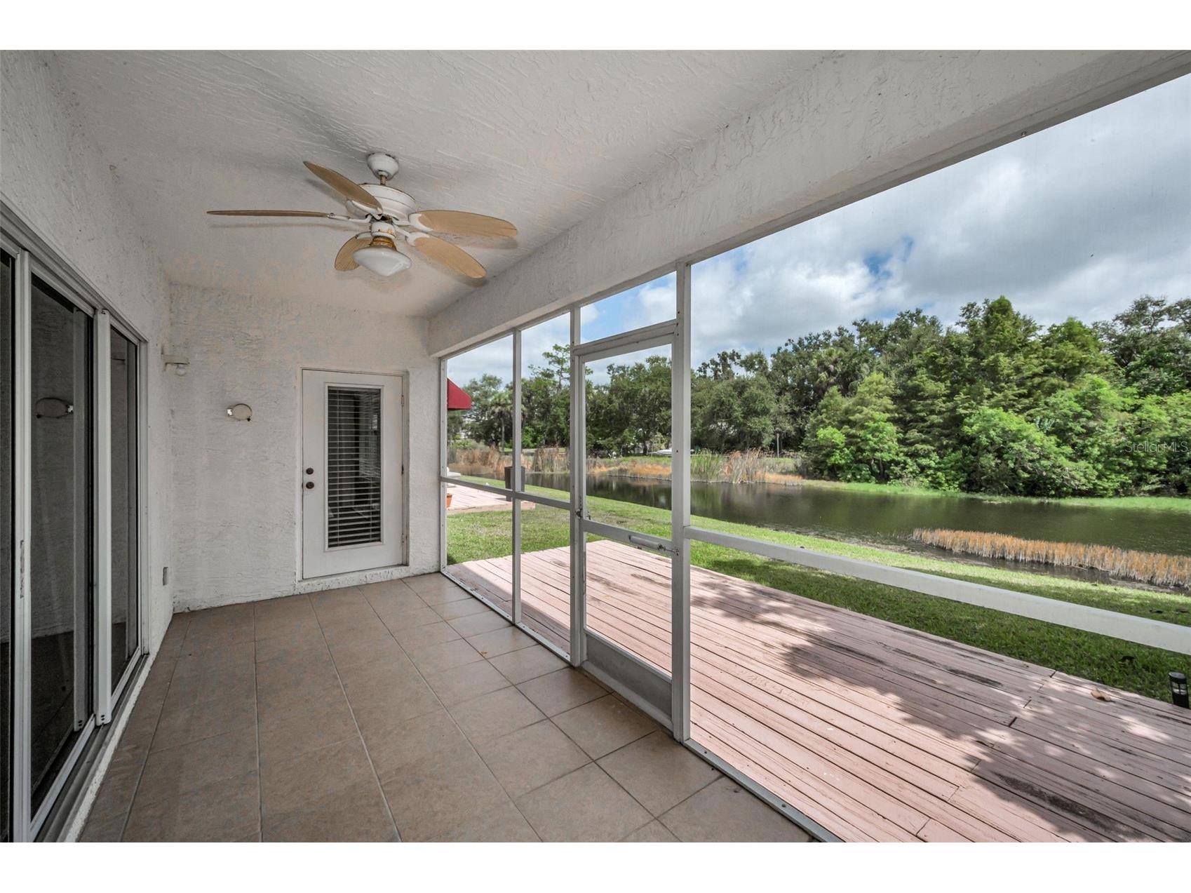1400 Water View Drive W #104 Largo FL 33771 TB8517038 image37