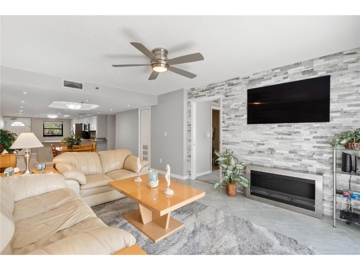 14001 Gulf Boulevard #201 Madeira Beach FL 33708 W7881174 image13