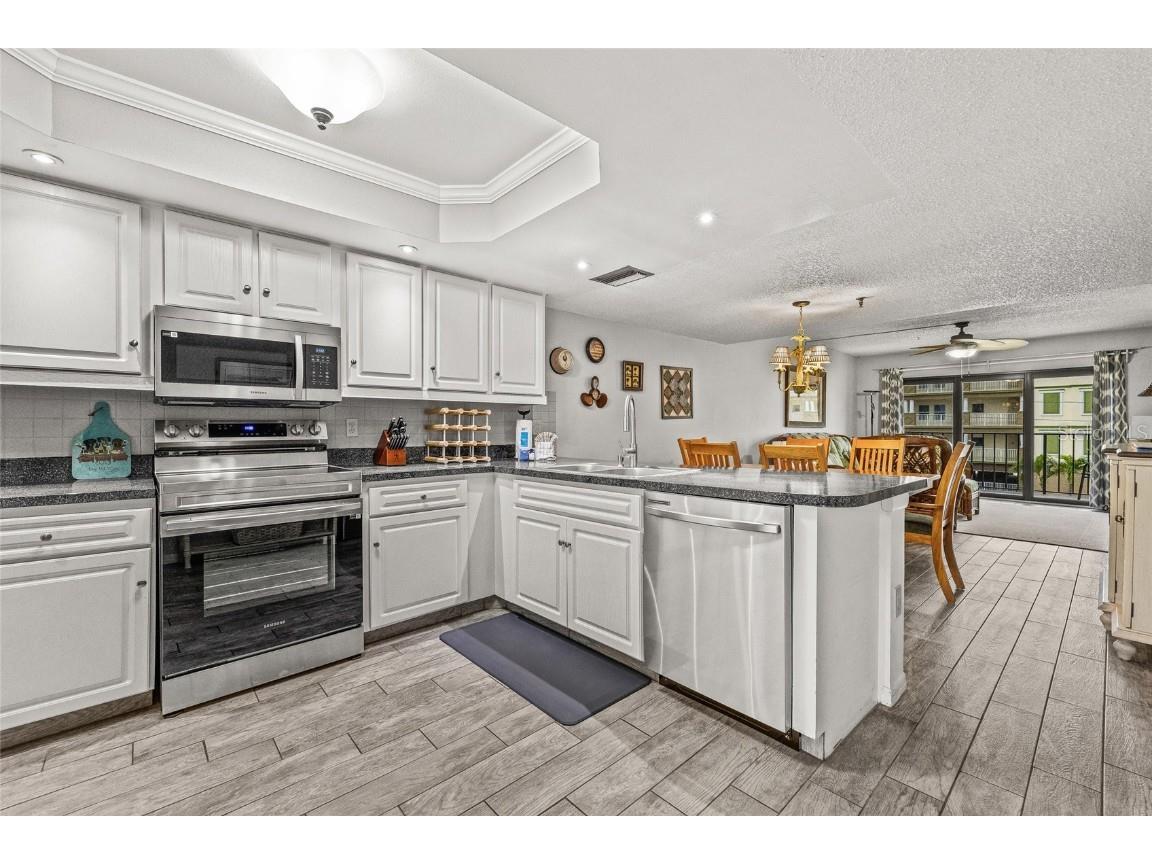 14001 Gulf Boulevard #304 Madeira Beach FL 33708 TB8445153 image8