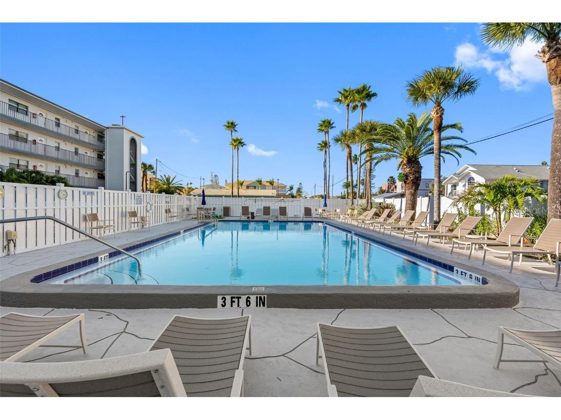 14001 Gulf Boulevard #404 Madeira Beach FL 33708 TB8453756 image3