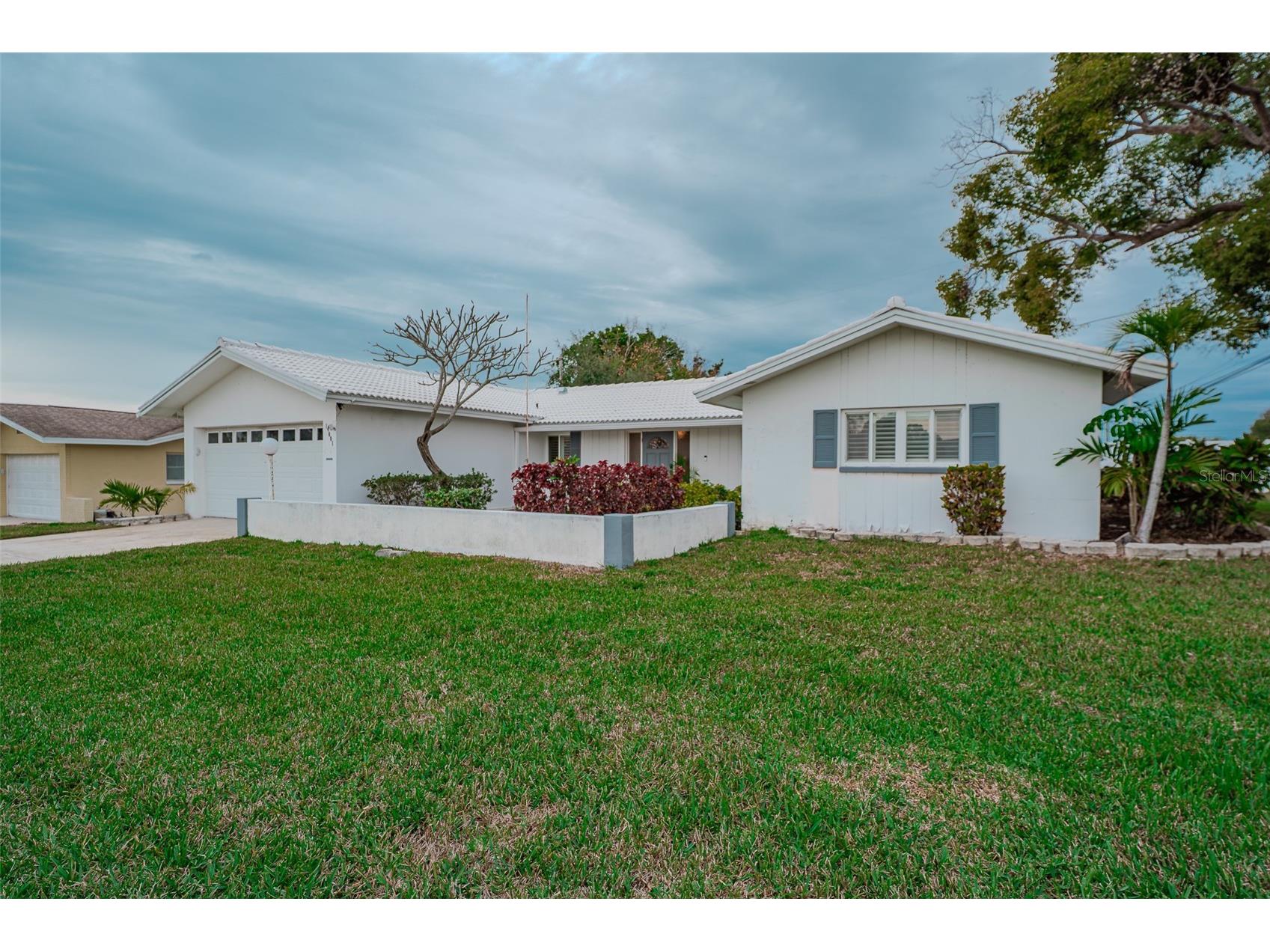 14001 Yacht Club Boulevard Seminole FL 33776 TB8464265 image3