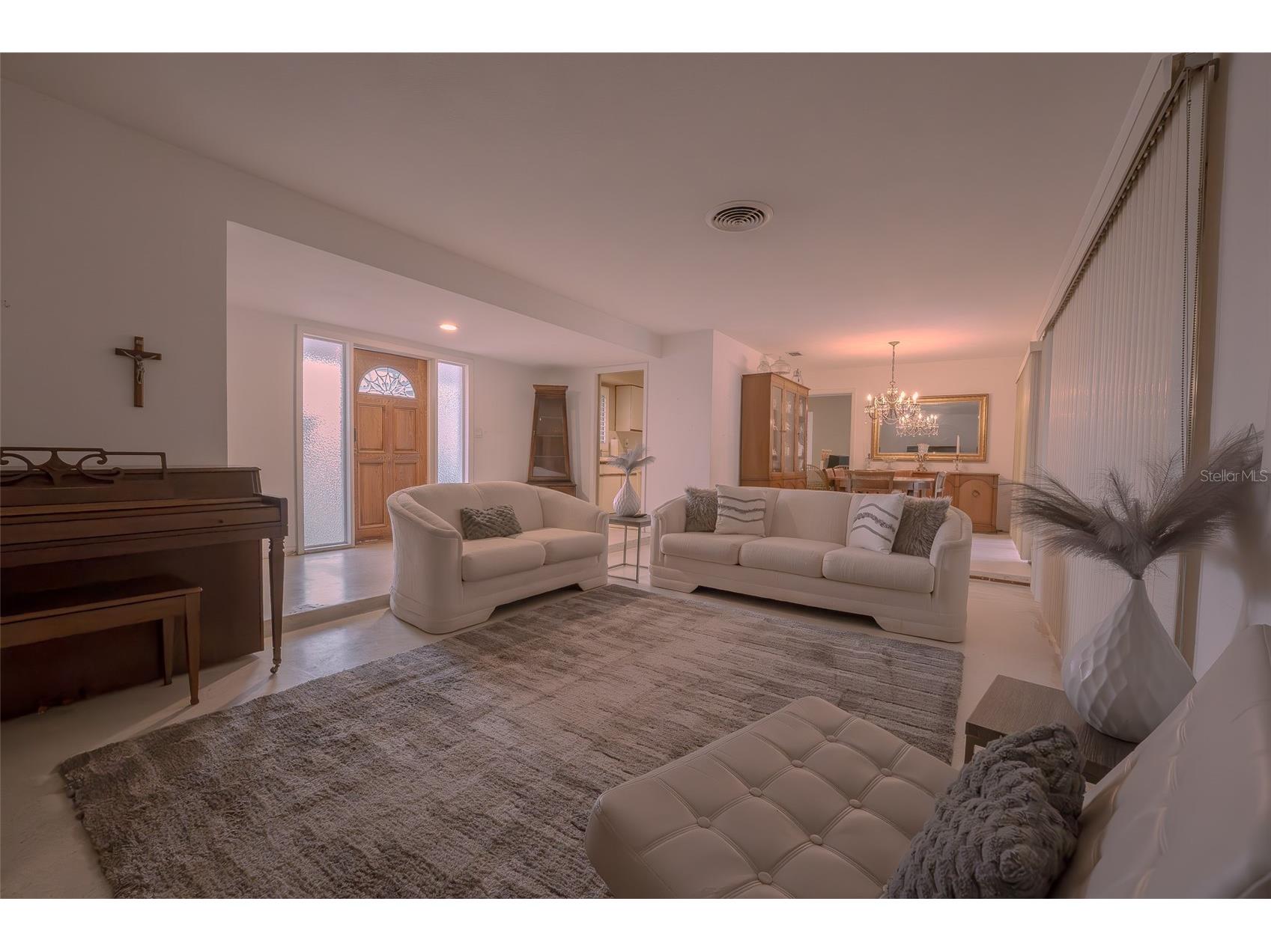 14001 Yacht Club Boulevard Seminole FL 33776 TB8464265 image6