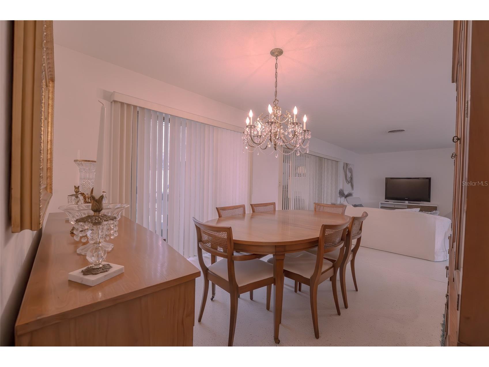 14001 Yacht Club Boulevard Seminole FL 33776 TB8464265 image9