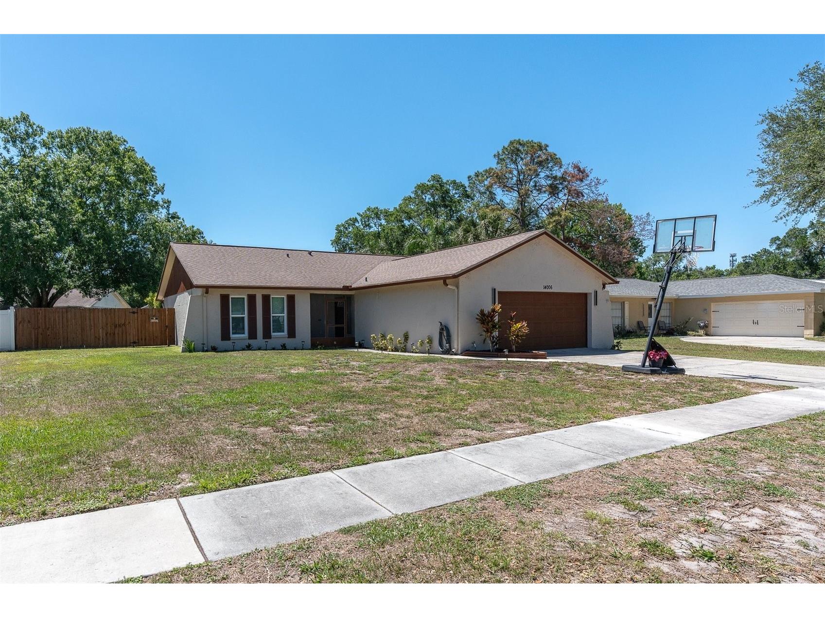 14006 Cascade Lane Tampa FL 33618 TB8504527 image1