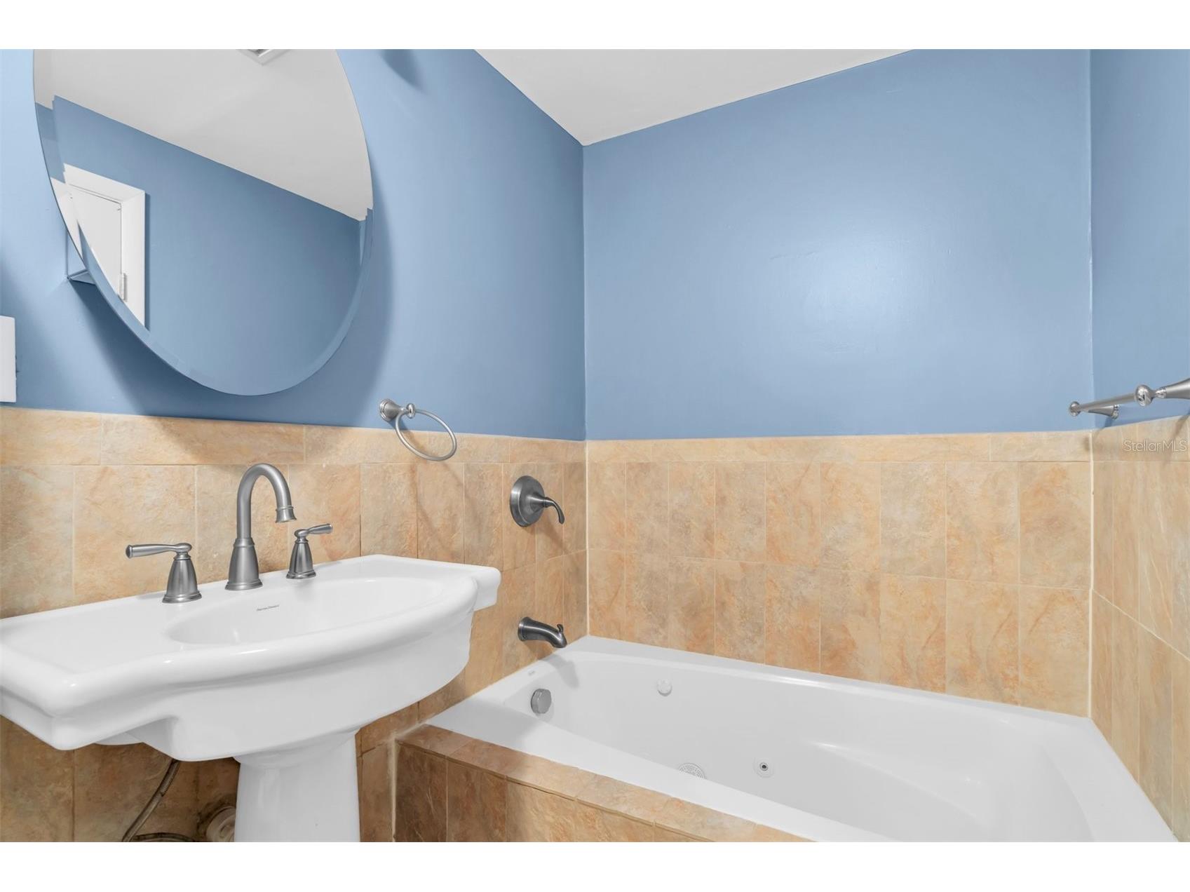 14006 Cascade Lane Tampa FL 33618 TB8504527 image13