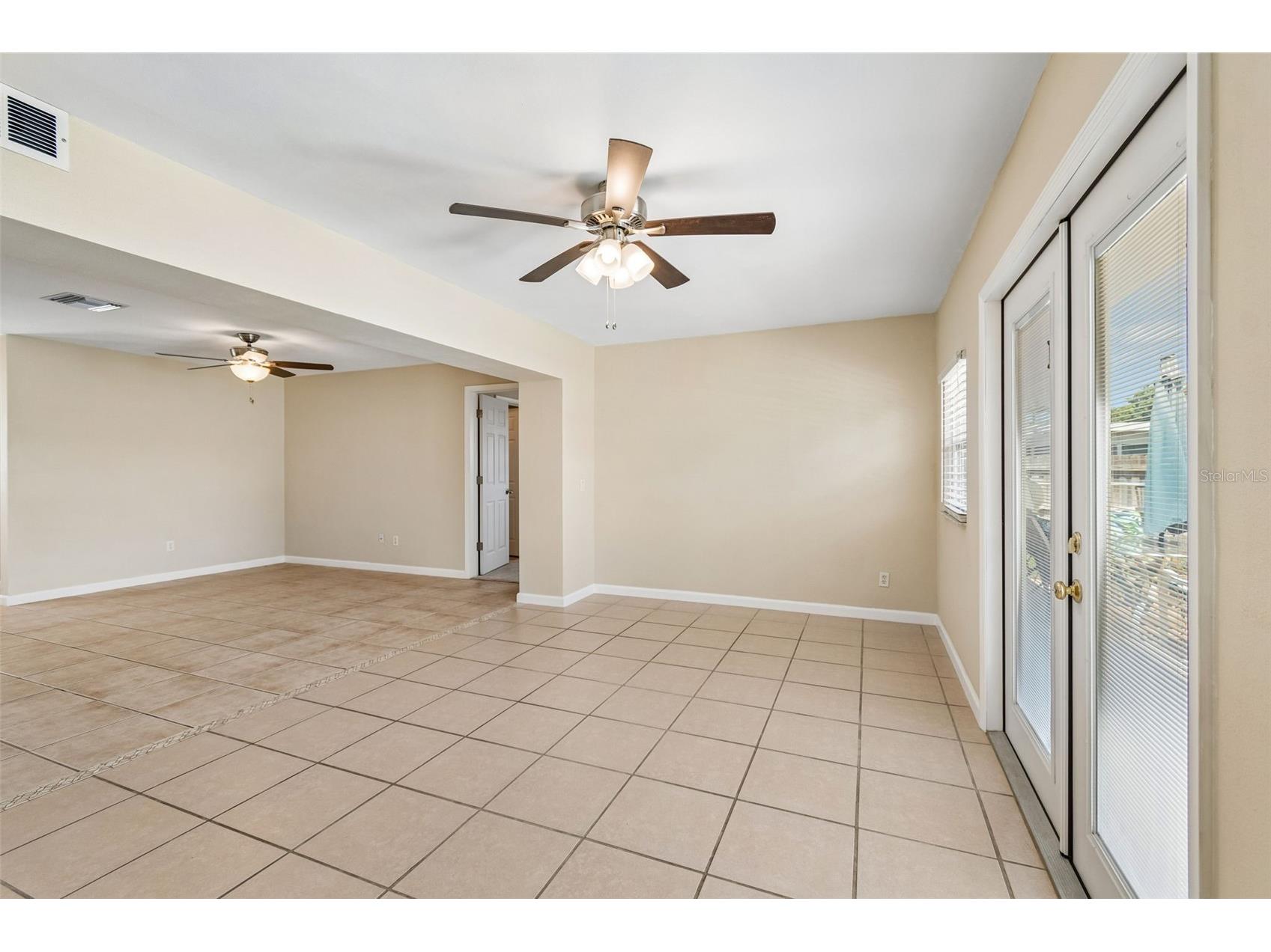 14006 Starboard Drive Seminole FL 33776 TB8525383 image16