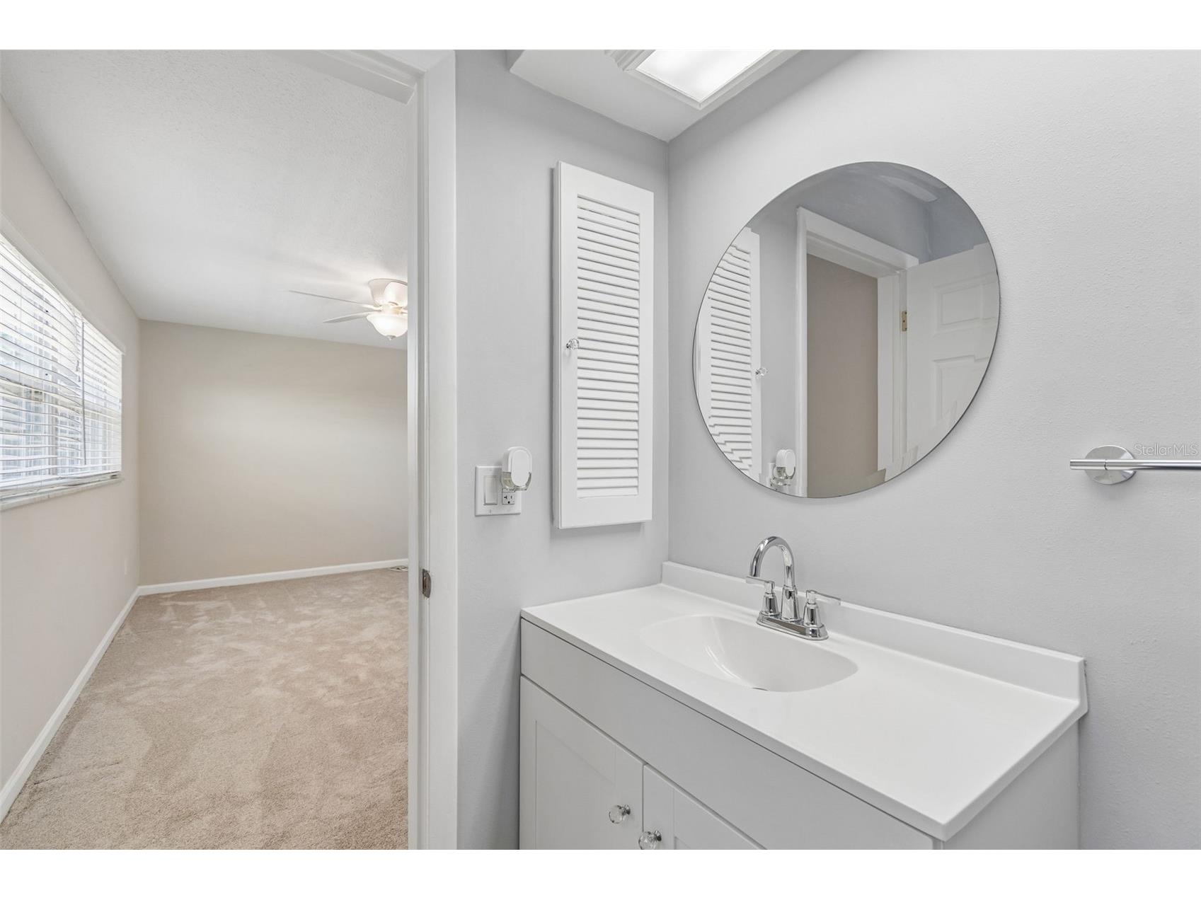 14006 Starboard Drive Seminole FL 33776 TB8525383 image26