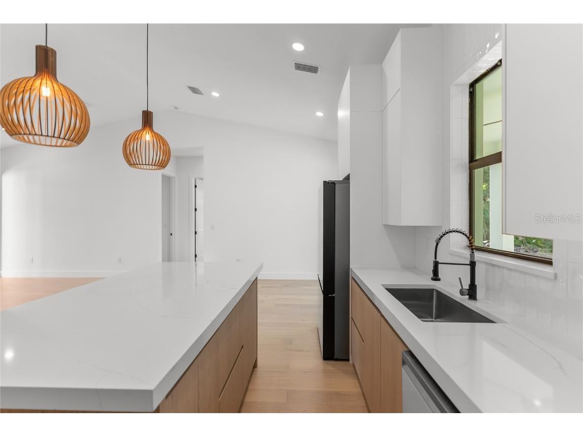 14009 Daniels Avenue Port Charlotte FL 33953 A4649931 image32