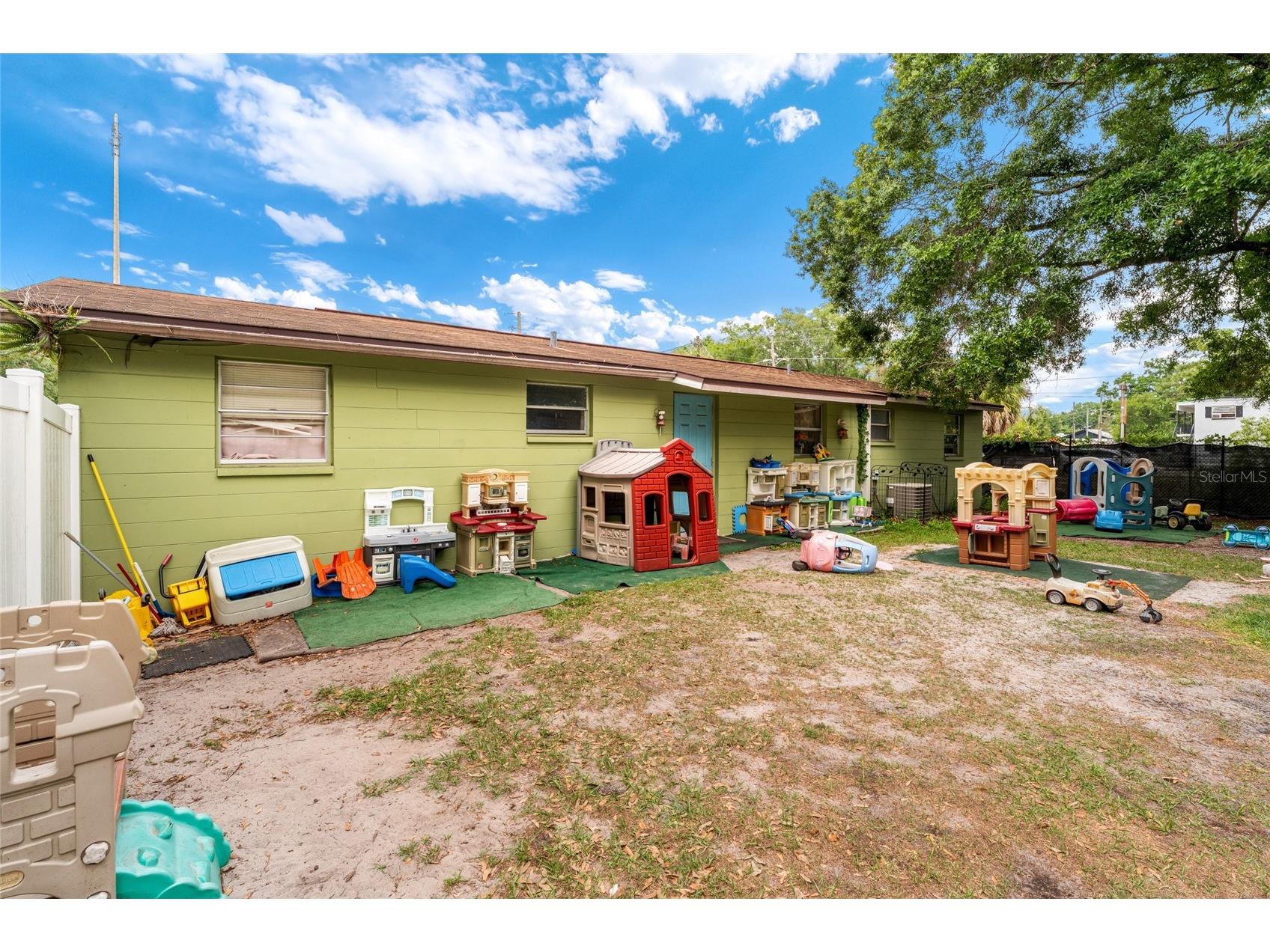 14009 N 20th Street Tampa FL 33613 TB8504731 image36