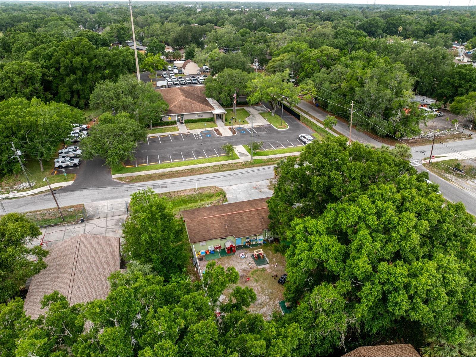14009 N 20th Street Tampa FL 33613 TB8504731 image42