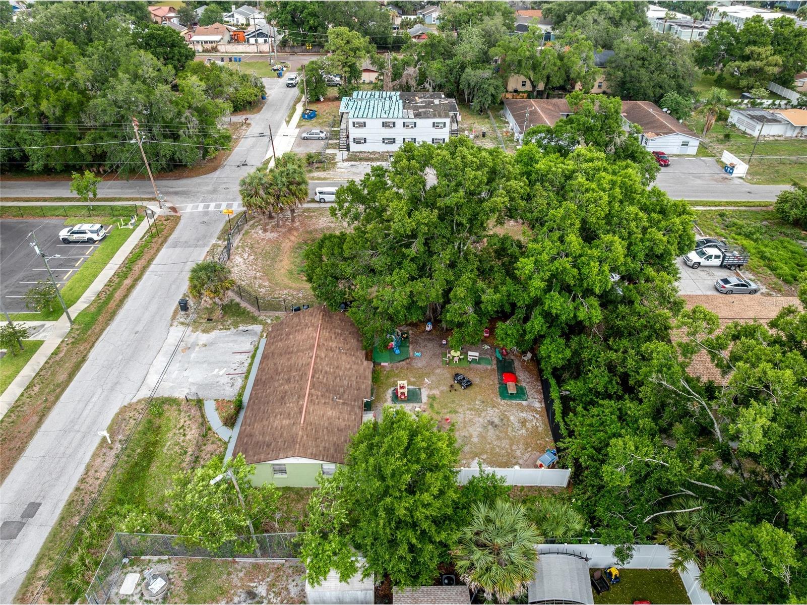 14009 N 20th Street Tampa FL 33613 TB8504731 image43