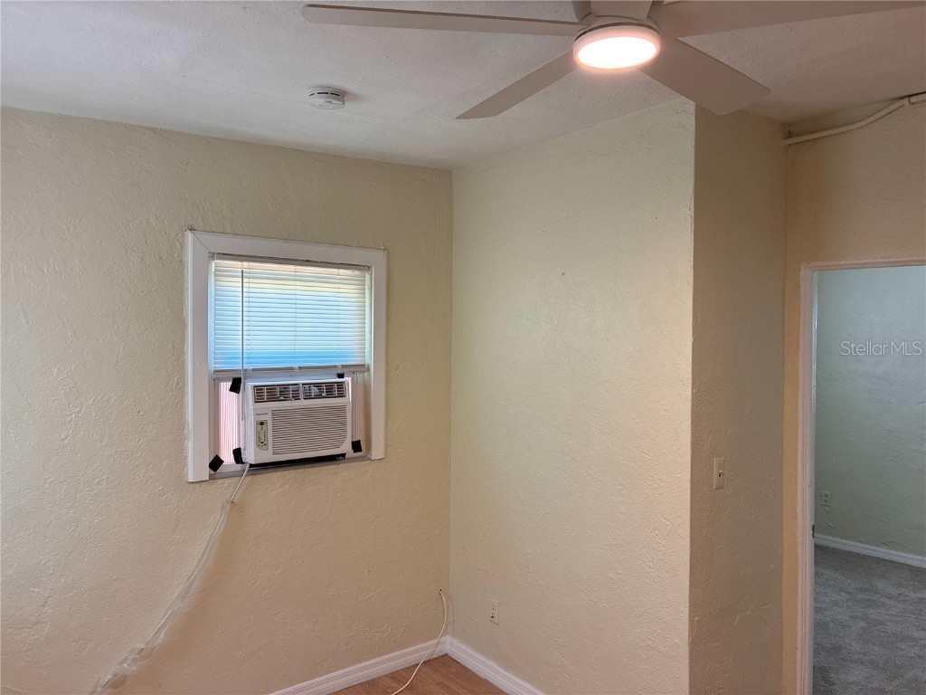 1401 1/2 31st Street S Saint Petersburg FL 33712 TB8441638 image4