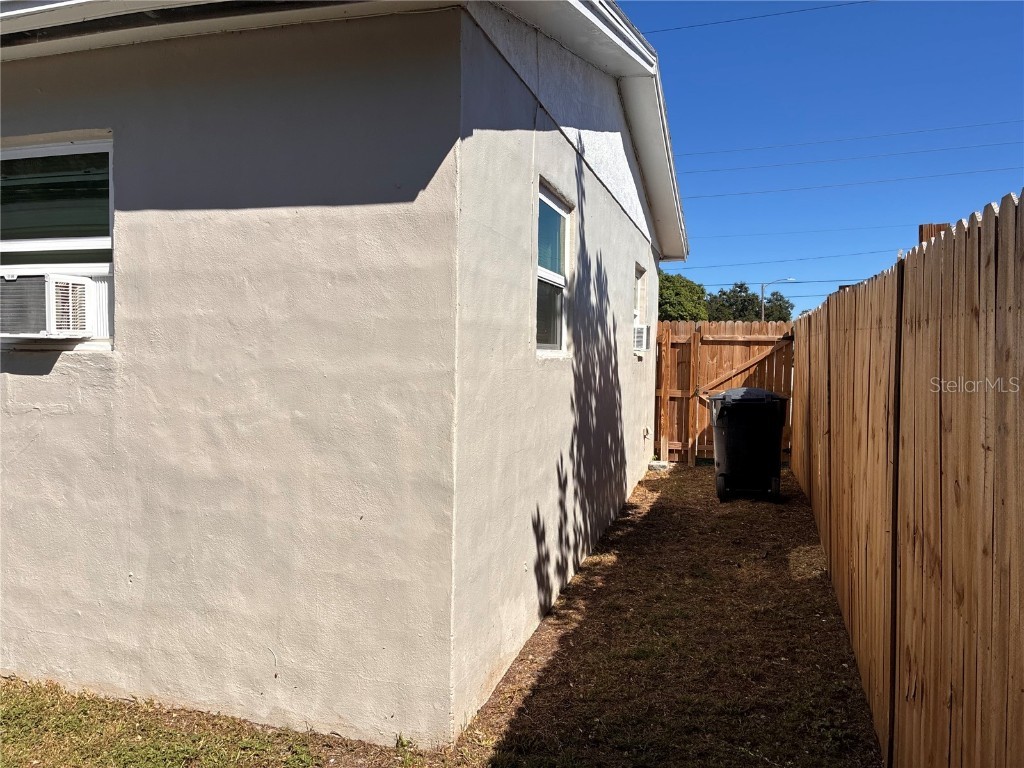 1401 31st Street S Saint Petersburg FL 33712 TB8441098 image18