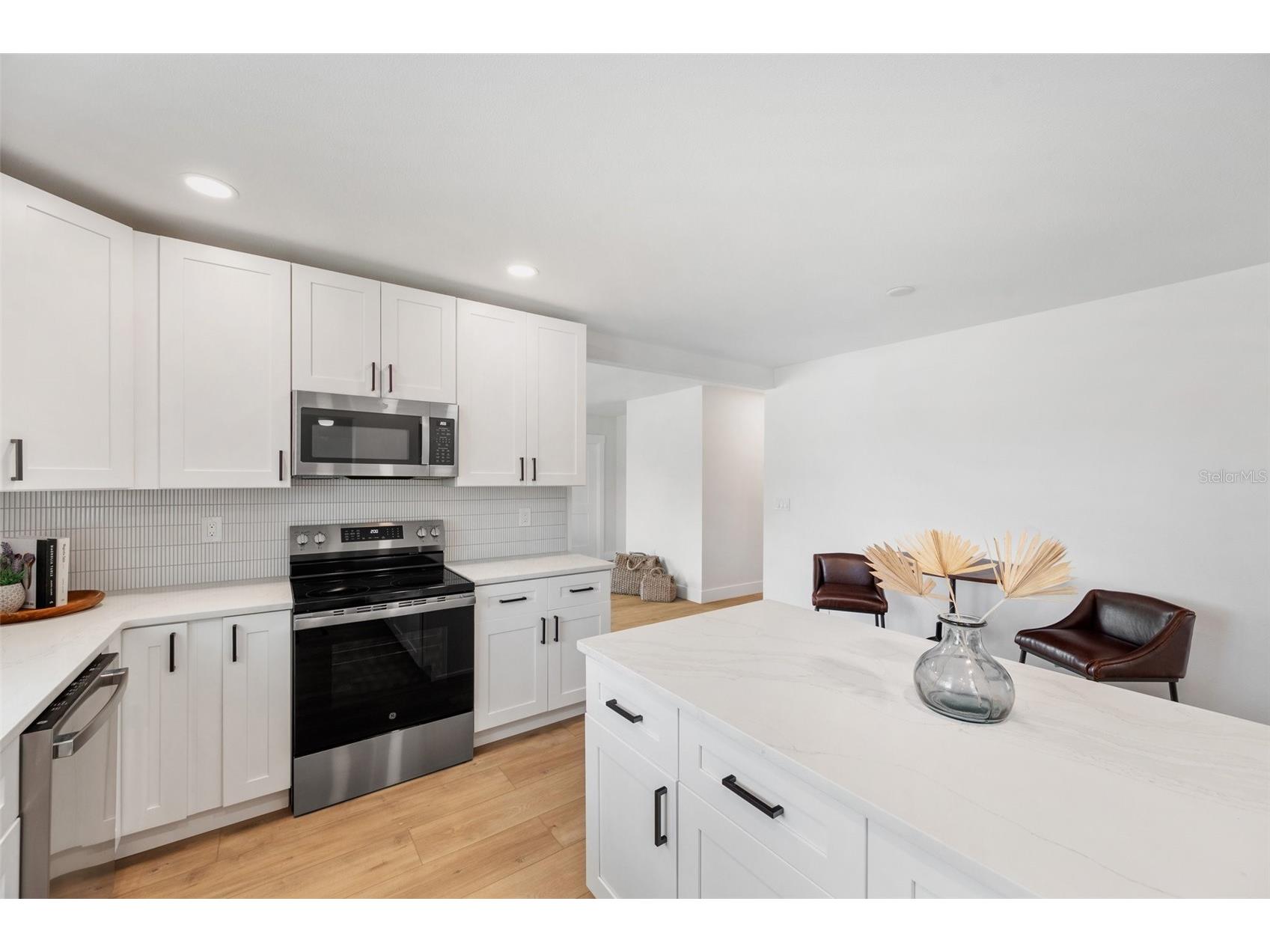 1401 49th Street N Saint Petersburg FL 33710 TB8515272 image9