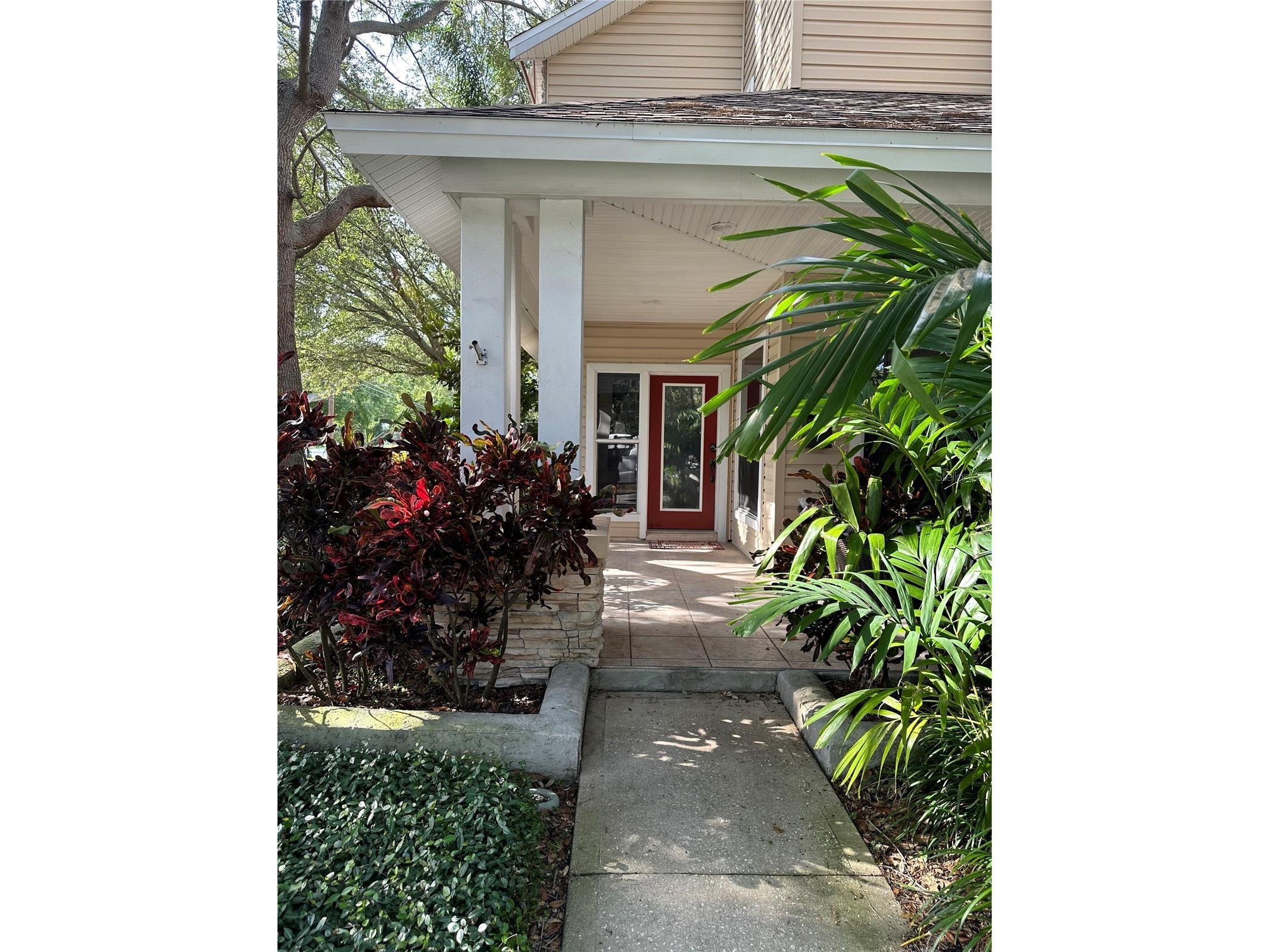 1401 5th Street N Saint Petersburg FL 33704 O6380412 image1