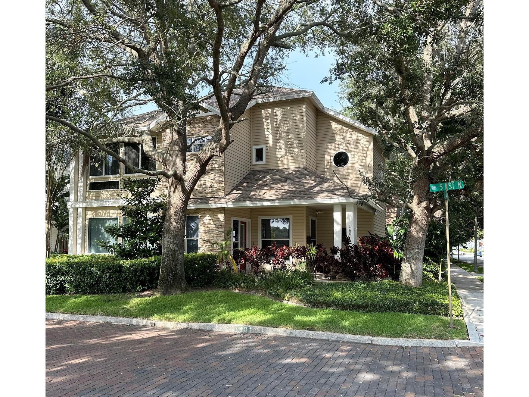 1401 5th Street N Saint Petersburg FL 33704 O6380412 image2