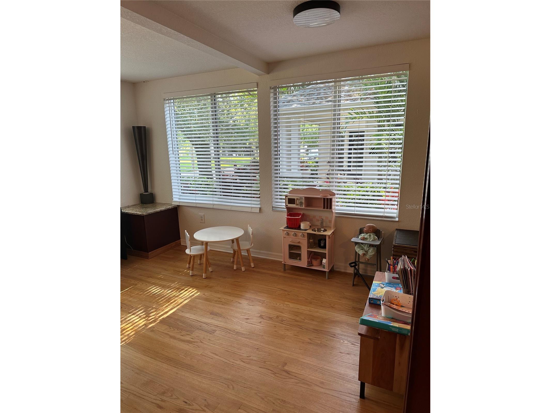 1401 5th Street N Saint Petersburg FL 33704 O6380412 image4