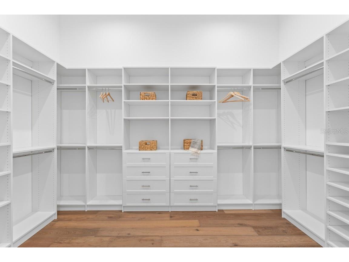 1401 Brightwaters Boulevard NE Saint Petersburg FL 33704 - TAMPA BAY TB8356659 image31