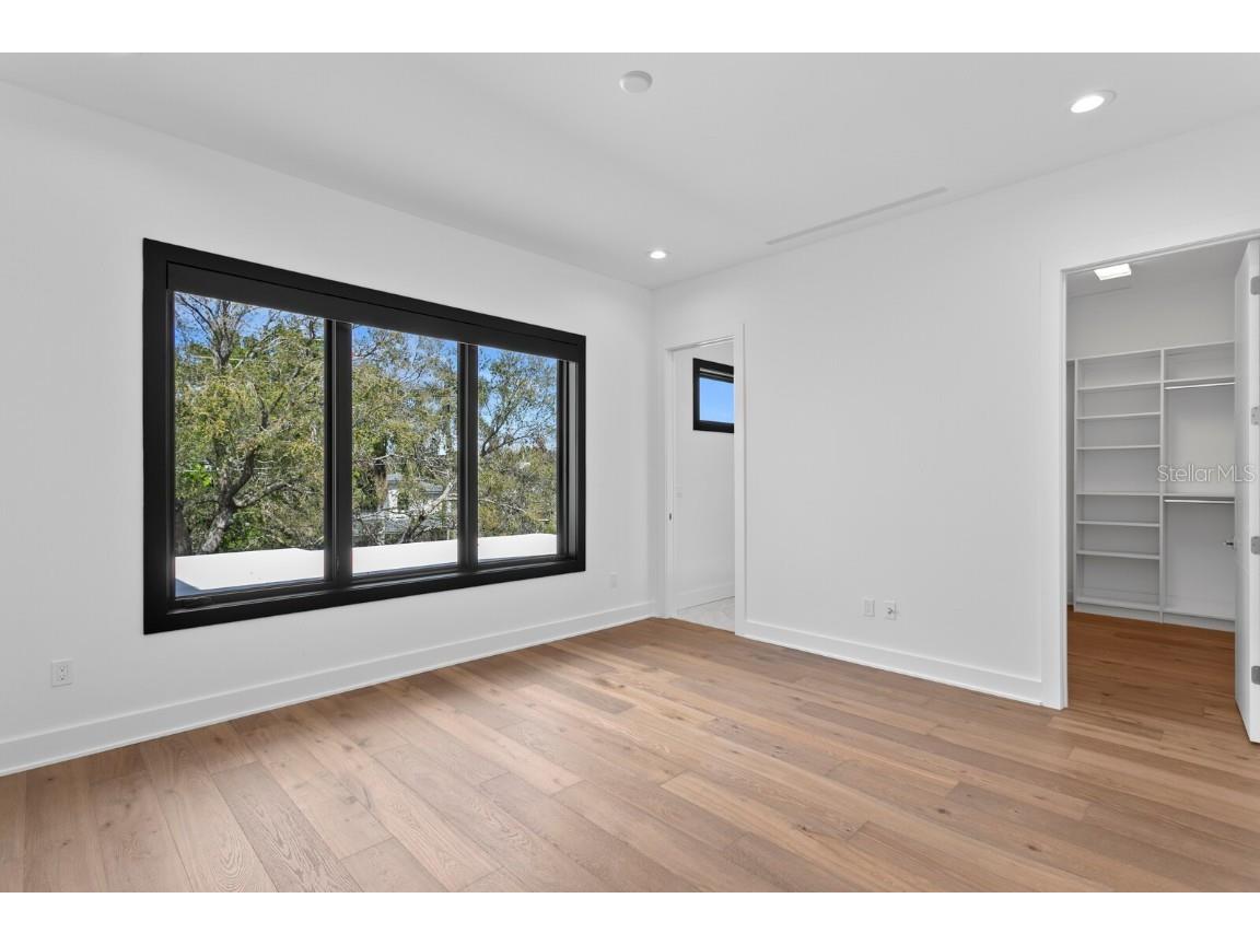 1401 Brightwaters Boulevard NE Saint Petersburg FL 33704 - TAMPA BAY TB8356659 image44