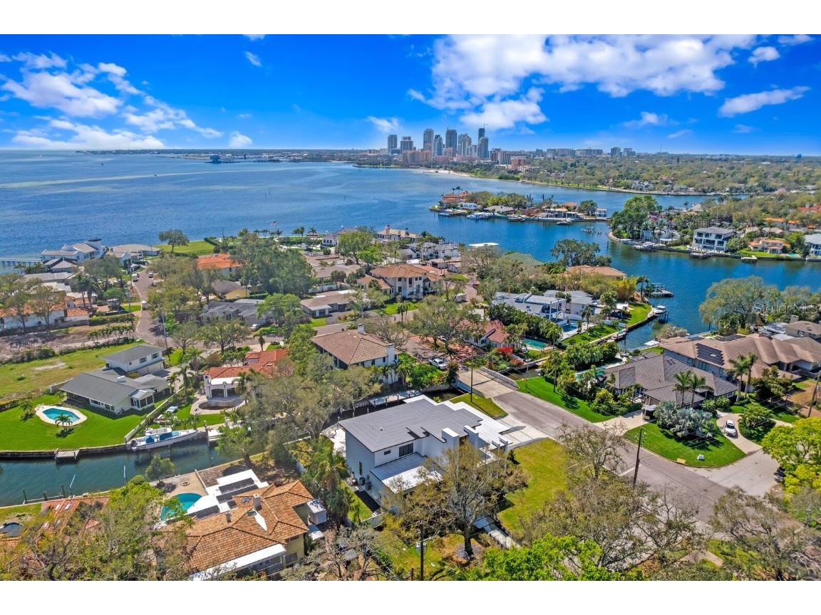 1401 Brightwaters Boulevard NE Saint Petersburg FL 33704 - TAMPA BAY TB8356659 image62