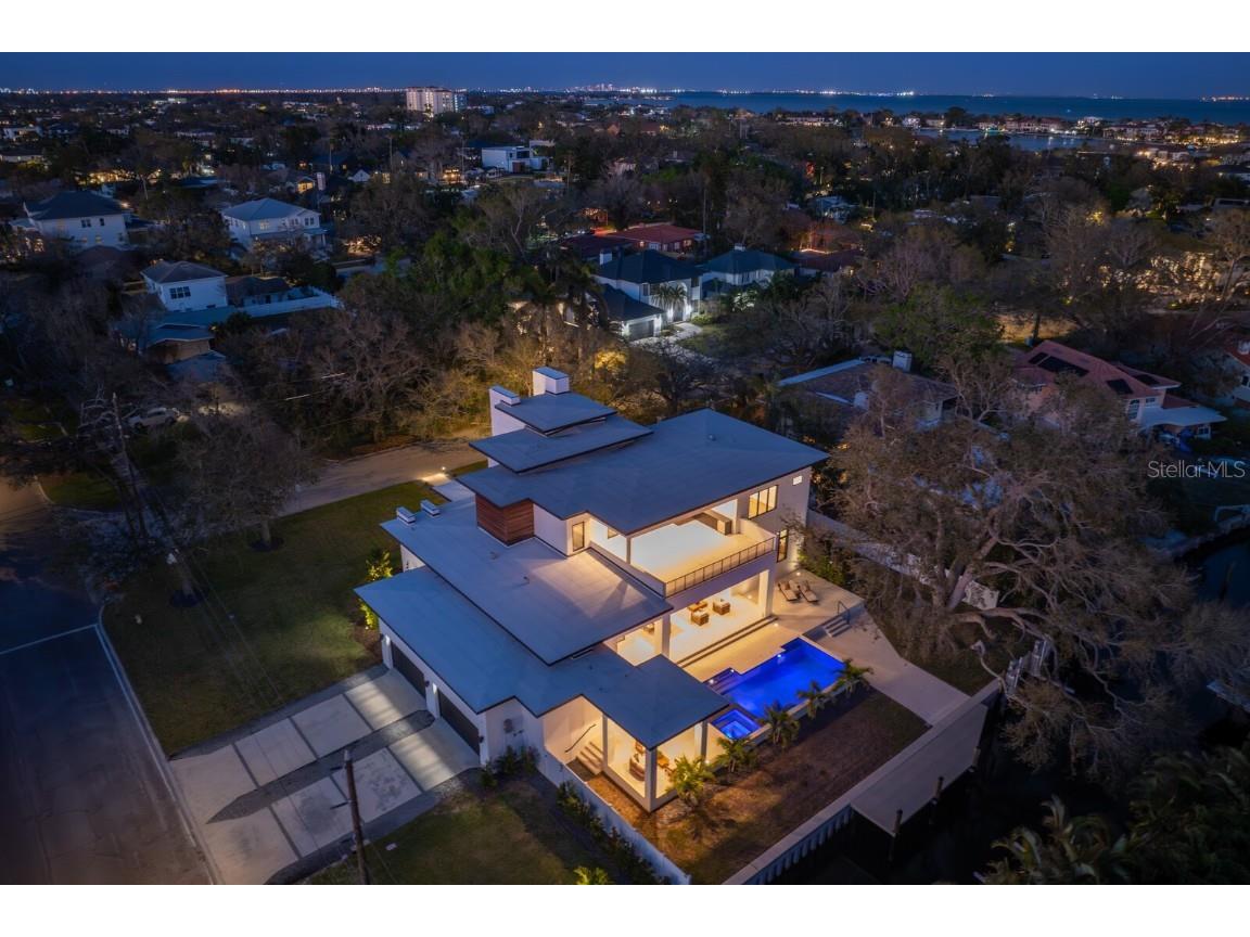 1401 Brightwaters Boulevard NE Saint Petersburg FL 33704 - TAMPA BAY TB8356659 image68