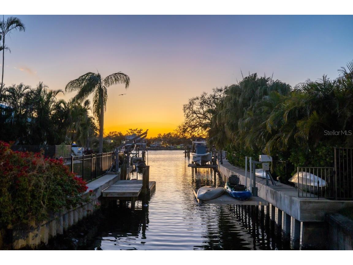 1401 Brightwaters Boulevard NE Saint Petersburg FL 33704 - TAMPA BAY TB8356659 image73