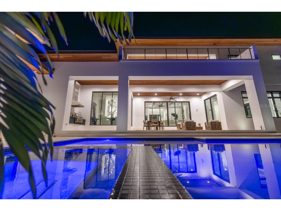 1401 Brightwaters Boulevard NE Saint Petersburg FL 33704 - TAMPA BAY TB8356659 image77