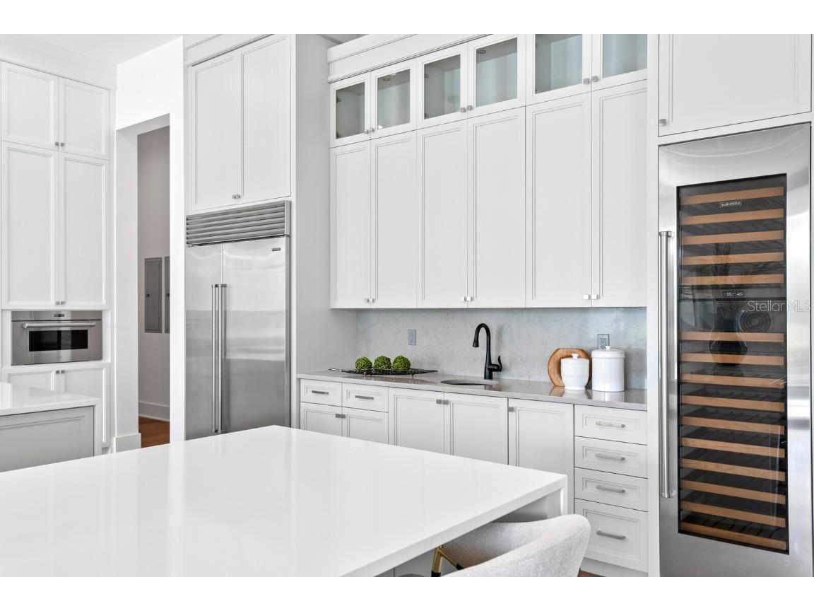 1401 Brightwaters Boulevard NE Saint Petersburg FL 33704 - TAMPA BAY TB8356659 image9