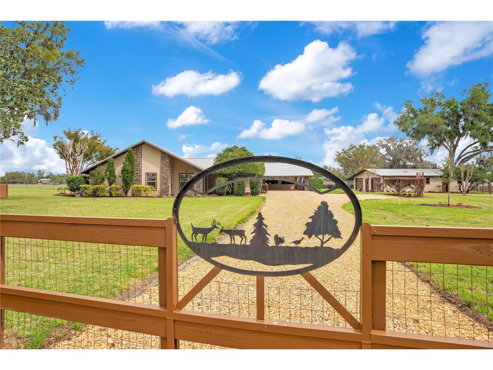 1401 Buell Court Plant City FL 33567 L4960265 image1