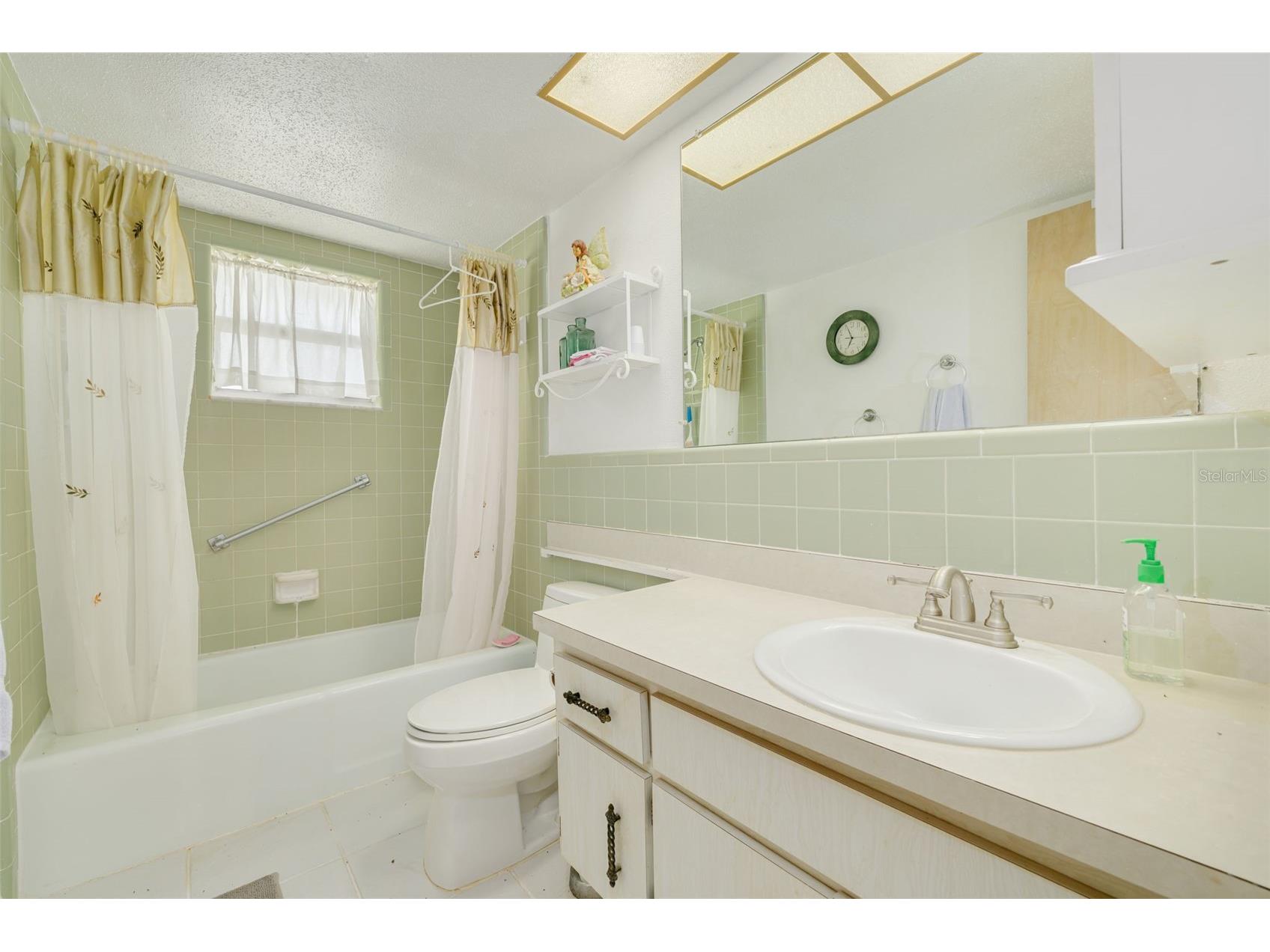 1401 Cara Drive #1401 Largo FL 33771 TB8505811 image19
