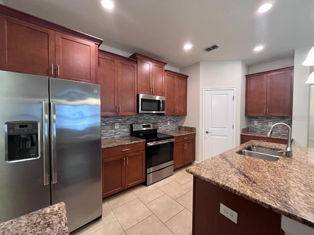 1401 Clubman Drive Davenport FL 33896 O6346607 image15