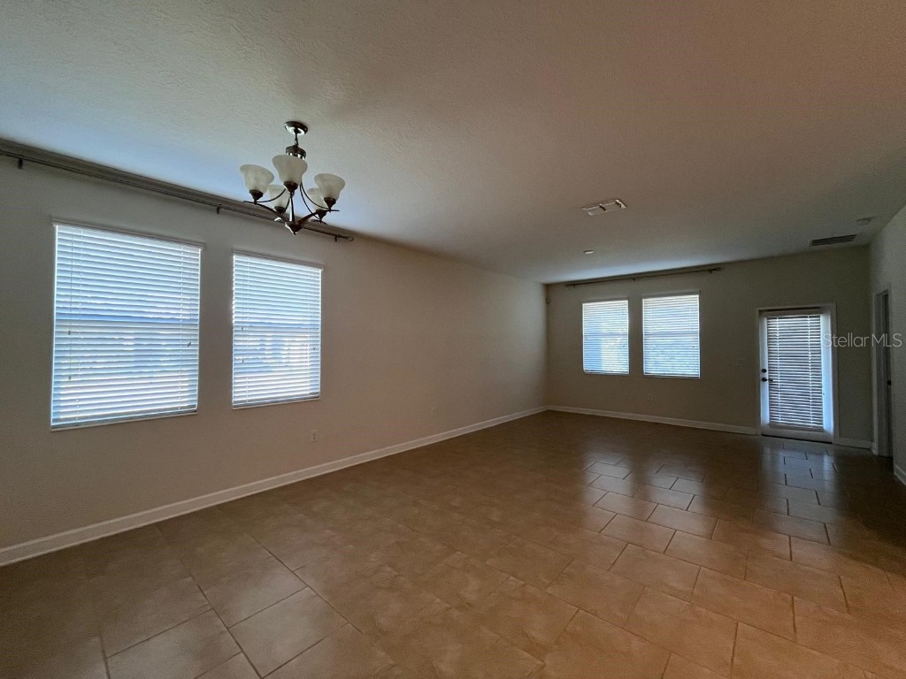 1401 Clubman Drive Davenport FL 33896 O6346607 image17