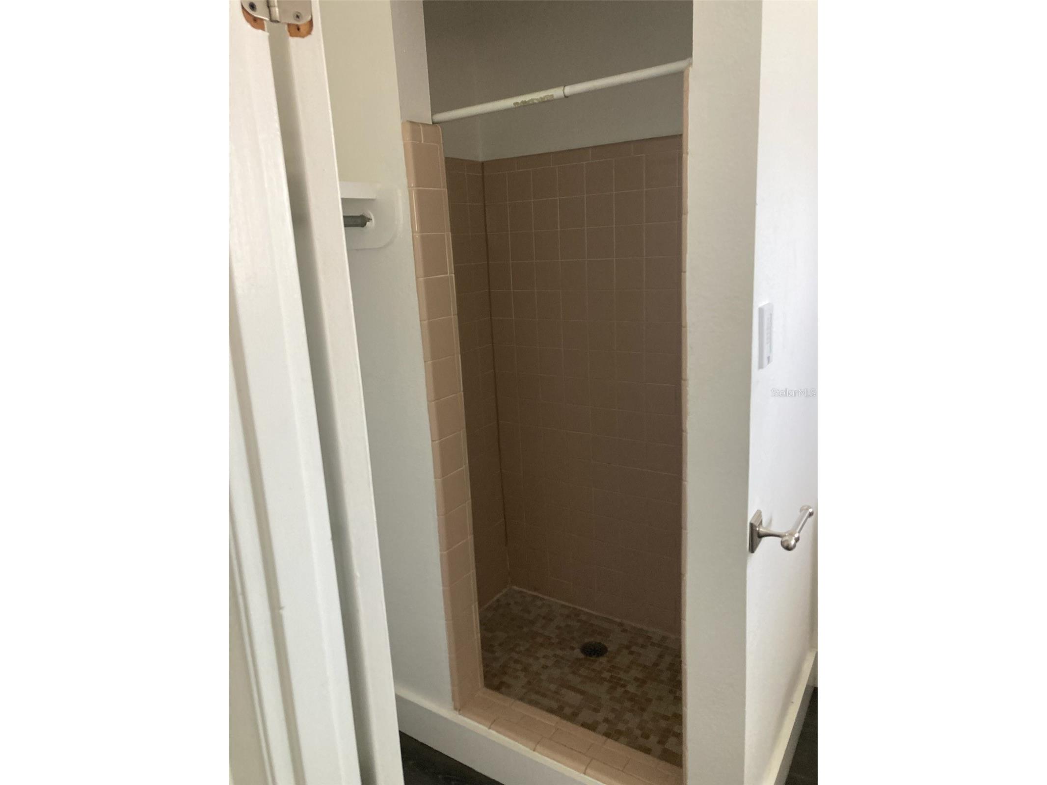 1401 E Alfred Street #11 Tavares FL 32778 G5111674 image2
