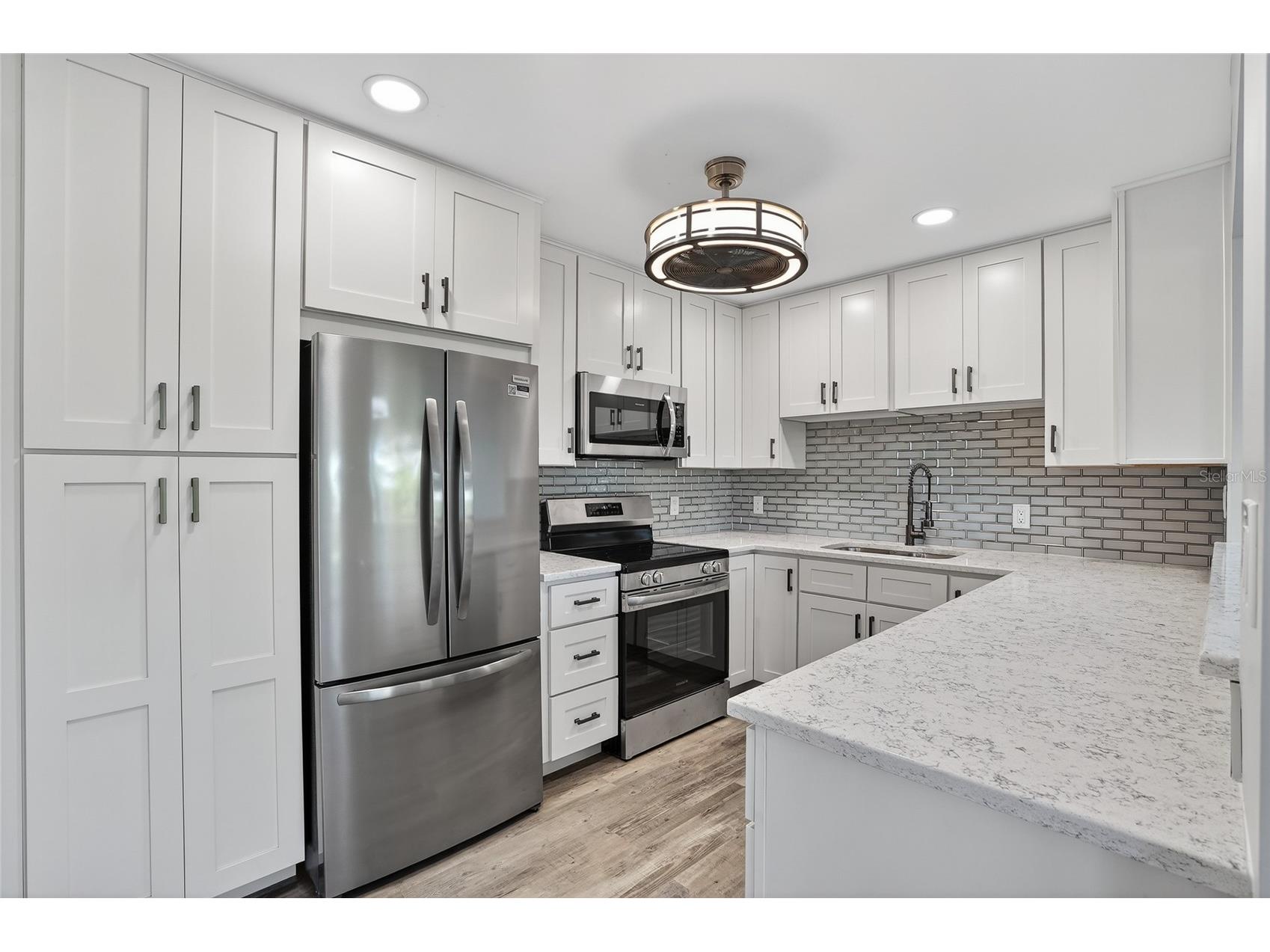 1401 Gulf Boulevard #102 Clearwater FL 33767 TB8459760 image12