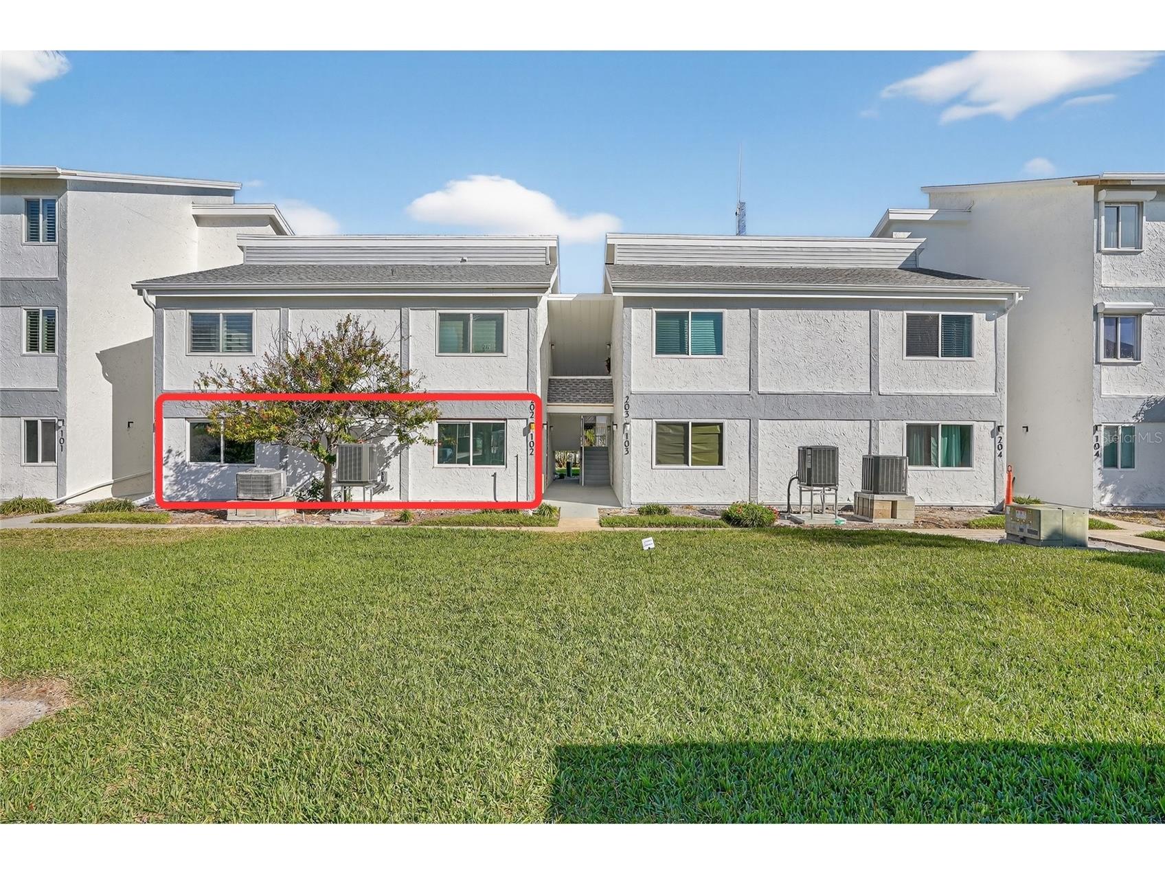 1401 Gulf Boulevard #102 Clearwater FL 33767 TB8459760 image2