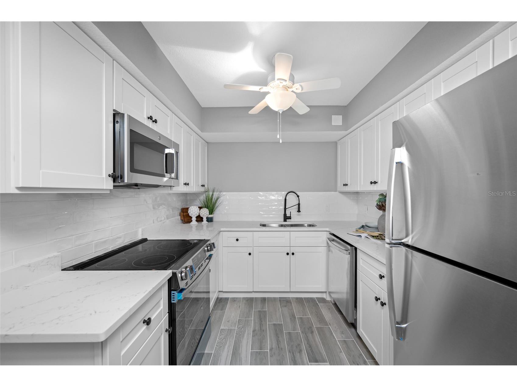 1401 Gulf Boulevard #113 Clearwater Beach FL 33767 TB8468817 image9