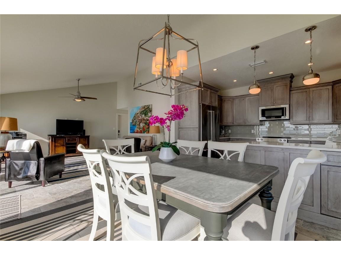 1401 Gulf Boulevard #205 Clearwater Beach FL 33767 TB8450971 image7